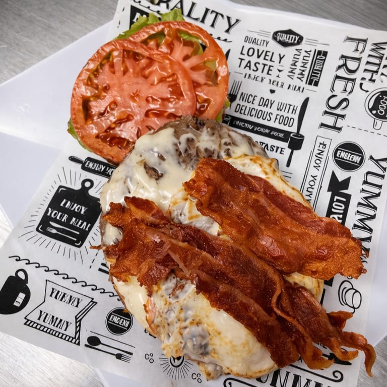 Egg-cellent Delights: Breakfast and Italian-Deli Options